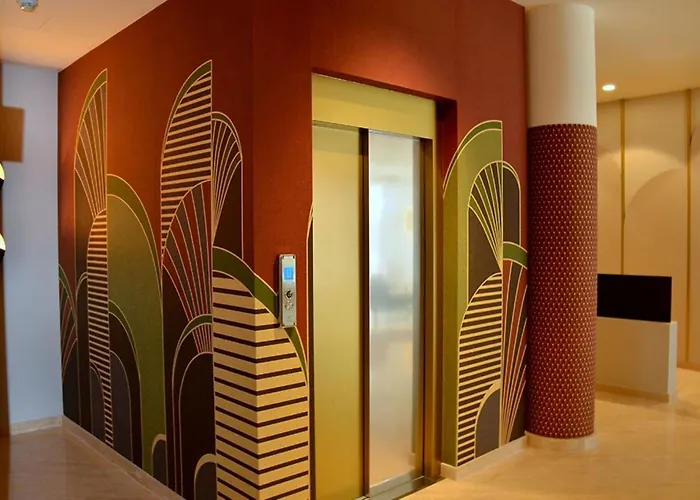 Charming Seaside Escape With Bright Interiors * Bibione