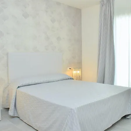 Charming Seaside Escape With Bright Interiors Bibione