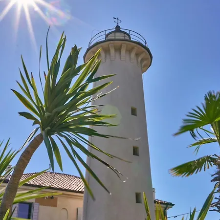 Charming Seaside Escape With Bright Interiors * Bibione