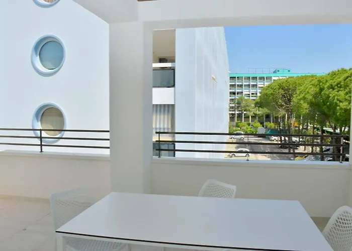 Charming Seaside Escape With Bright Interiors